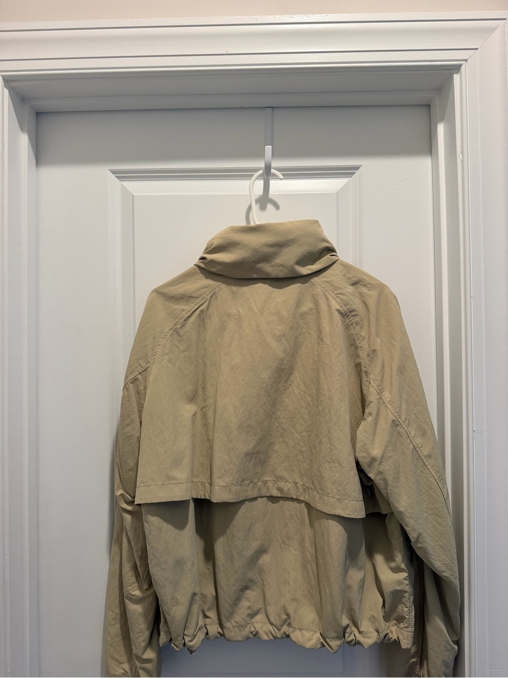 lululemon athletica Sand Utility High-Neck Zip Jacket - Picture 11 of 11